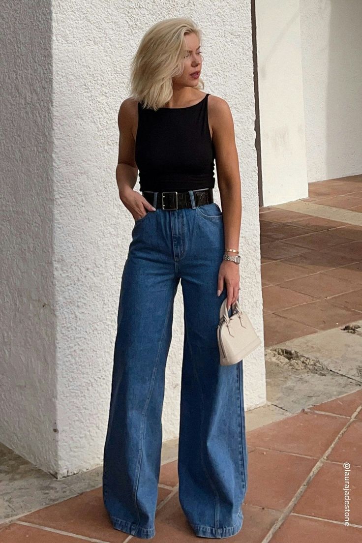 94 Super Wide - Chantell | Abrand Jeans Glam Edgy Fashion, High Rise Wide Leg Jeans Outfit, Wide Leg Denim Outfit, Outfits With Wide Leg Jeans, Wide Jeans Outfit, Wide Leg Outfit, Wide Leg Jeans Outfit, Work Aesthetic, Outfits Con Jeans