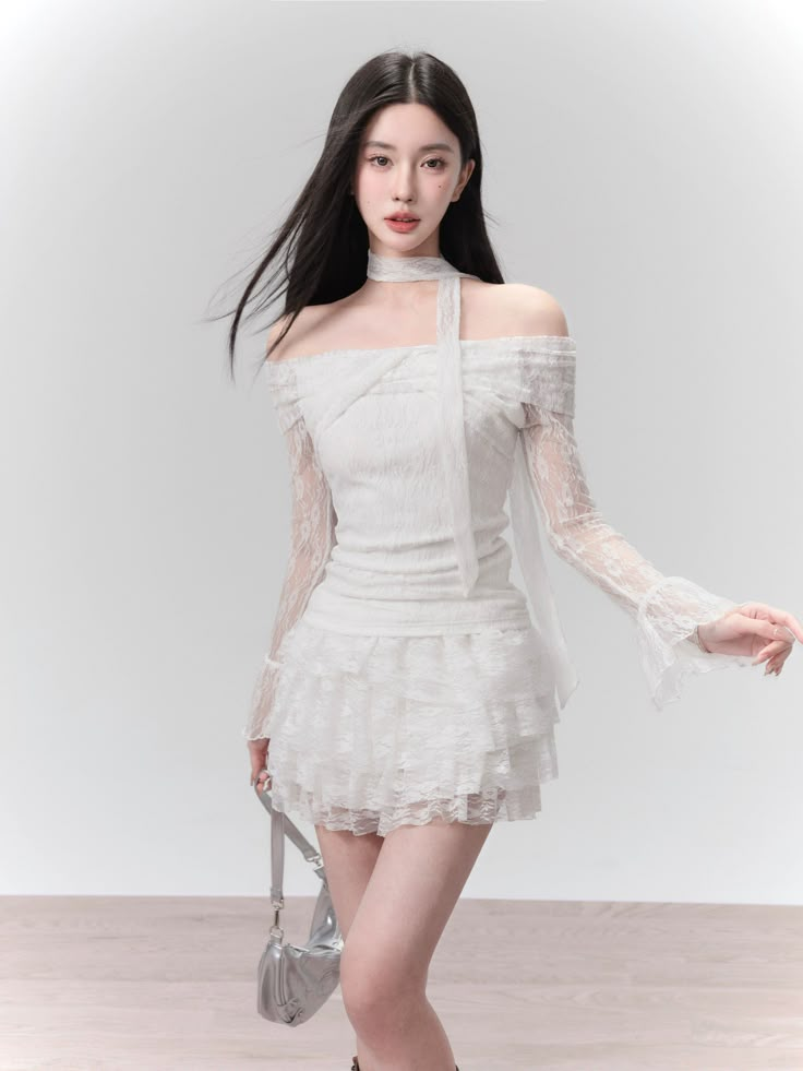 ❤︎White lace one-shoulder top + lace skirt❤︎ White Off Shoulder Top Outfits, Top Model Outfits, Off Shoulder Top Outfit, Thigh High Boots Outfits, White Elegant Dress, White Lace Jacket, Crop Top And Skirt Set, Arcana Archive, Denim Bows