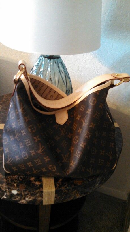 My new LV delightful PM Lv Delightful Mm, Bags Wishlist, Jewelry Mood Board, Louis Vuitton Artsy Mm, Dream Bags, Lv Bags, Brown Tote, Bag Collection, Big News