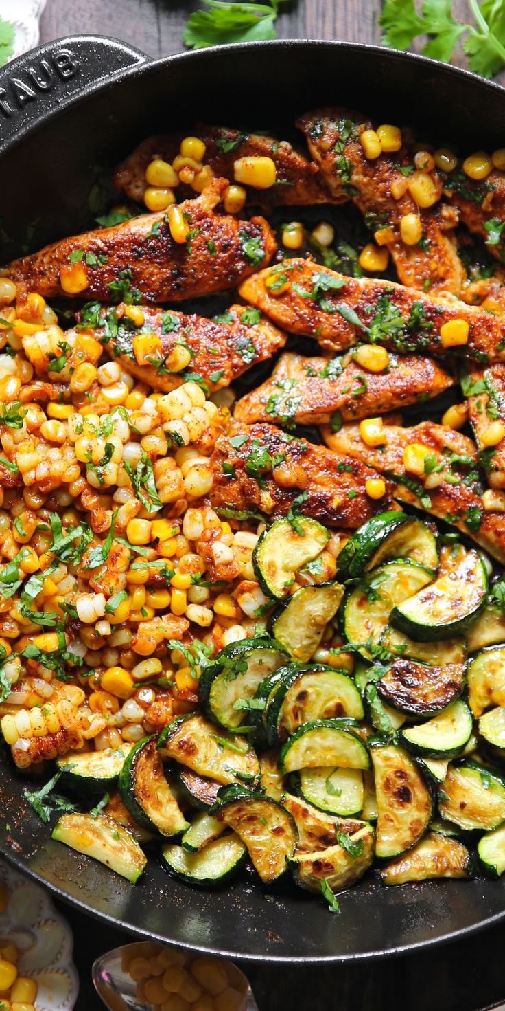 Garlic Butter Chicken with Zucchini and Corn Family Weekday Dinner Ideas, Low Calorie High Protein Summer Meals, Dinner Ideas For Hosting Friends, Chicken With Zucchini, Potato Bake, Chicken Zucchini, Happy Food, Garlic Butter Chicken, Protein Meals