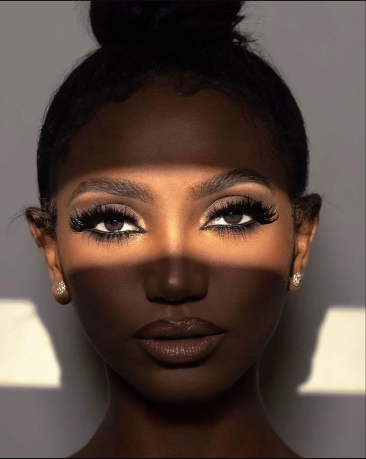 Fall Beauty Trends, Birthday Makeup Looks, Sultry Makeup, Natural Glam Makeup, Makeup For Black Skin, Birthday Makeup, Brown Skin Makeup, Lip Combo, Eye Looks