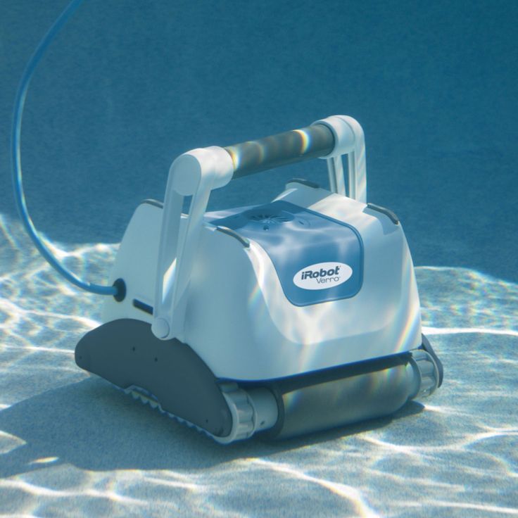 an image of a robotic pool cleaner in the water with text above it that reads, robot 500 & 600