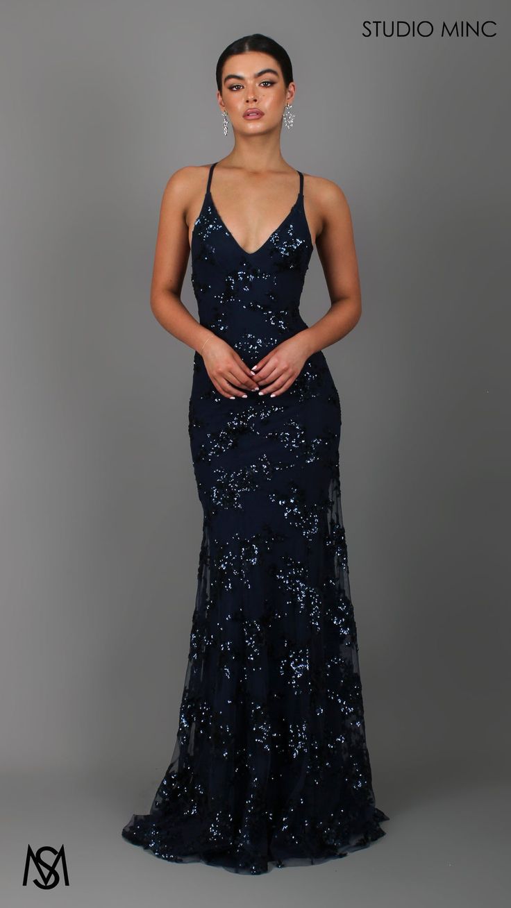 Prom Fitted Dresses, Fit And Flare Dress Prom, Soft Prom Dress, Dark Blue Formal Dresses, Formal Ball Dresses, Elegant Blue Dresses, Navy Blue Sparkly Prom Dress, Blue Net Dress, Midnight Blue Prom Dress