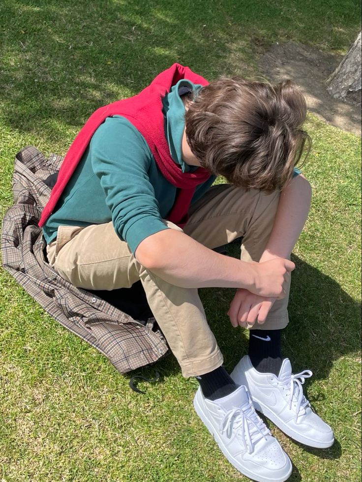 Preppy Boy Pfp, Preppy Boy Aesthetic, Rich Lifestyle Aesthetic, Preppy Boy Outfits, Noel Gruber, Prep Boys, Preppy Boy, 2000s Boys, Ryan Evans