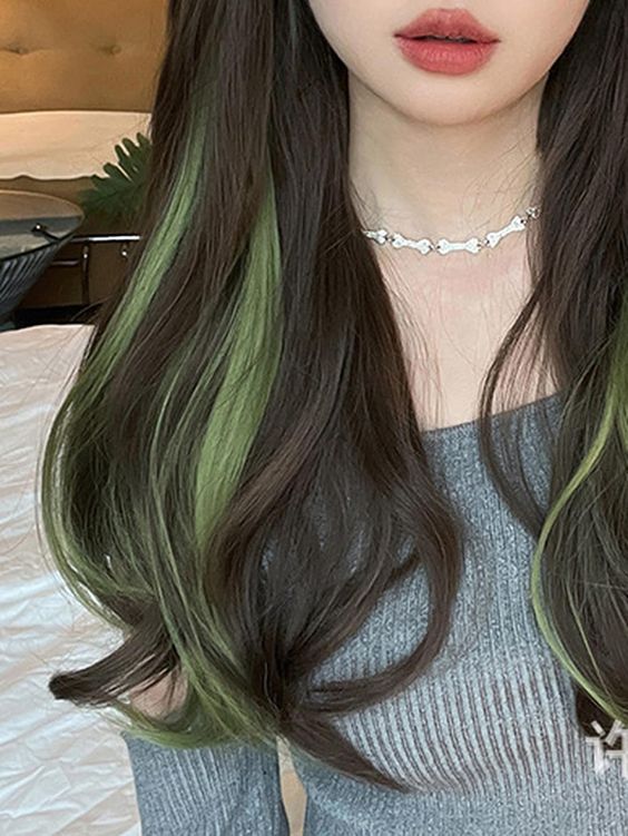 Cute Green Hair Ideas, Green Color Hair Ideas, Light Green Hair Highlights, Black Hair With Other Colors, Dark Hair Green Highlights, Olive Green Hair Color Highlights, Green Hair Looks, Smoky Green Hair, Brown Hair With Other Colors