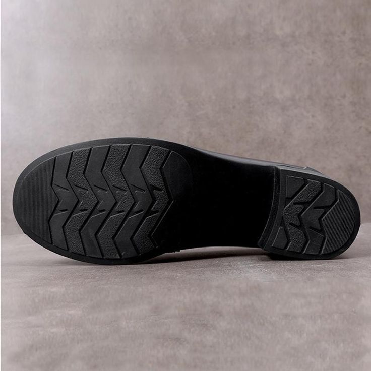 This shoes is Narrow Fit. Soft Rubber Bottom Let You Not Tired After Walking For A Long Time. Details Determine Success Or Failure. Color: Black/BrownMaterial: Enamel leatherLining: Genuine LeatherInsole: Genuine Leather（Unmovable）Sole: RubberHeels: 4.5cm/1.77" Weight: 0.30kg Each Shoes(measured size 7)Great Shoes To Spice Up Any Outfit, From Casual Jeans To Fancy Dress. The More You Wear Them, The More Comfortable They Will Become!Item No. Dwarves1115 Casual Wingtip Slip-ons With Brogue Detailing, Black Slip-ons With Rubber Sole For Work, Black Oxfords With Rubber Sole And Closed Toe, Black Oxfords With Textured Sole And Round Toe, Black Oxfords With Rubber Sole, Black Low-top Loafers With Brogue Detailing, Casual Wingtip Slip-ons With Leather Footbed, Black Brogue Low-top Loafers, Black Low-top Brogue Loafers