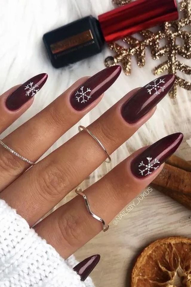 Christmas Snowflake Nails, Festive Nails Christmas, Christmas Nails Glitter, Christmas Snowflakes Nails, Snow Nails, Red Nails Glitter, Dark Red Nails, Colour Set, Red Nail Art