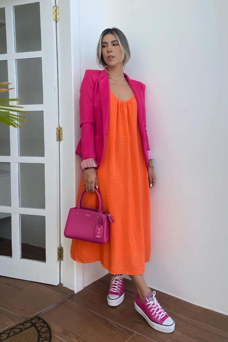 Spring Outfits Pastel, Spring Outfits Petite, Pastel Spring Outfits, Orange Dress Outfits, Outfits Quotes, Outfits Pastel, Color Blocking Outfits, Orange Outfit, Elegante Casual