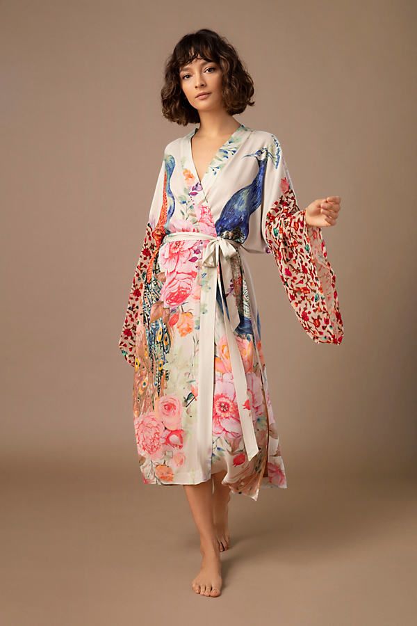 Moda Kimono, Look Boho Chic, Belted Wrap Dress, Mode Kimono, Cardigan Kimono, Beach Kimono, Kimono Vintage, Peacock Print, Printed Robe