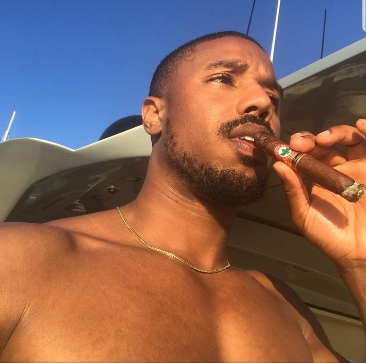 Michael B Jordan Shirtless, Jordans Aesthetic, Michael Bakari Jordan, Feels Like Summer, Images Disney, Michael B Jordan, Fav Celebs, Pretty Men