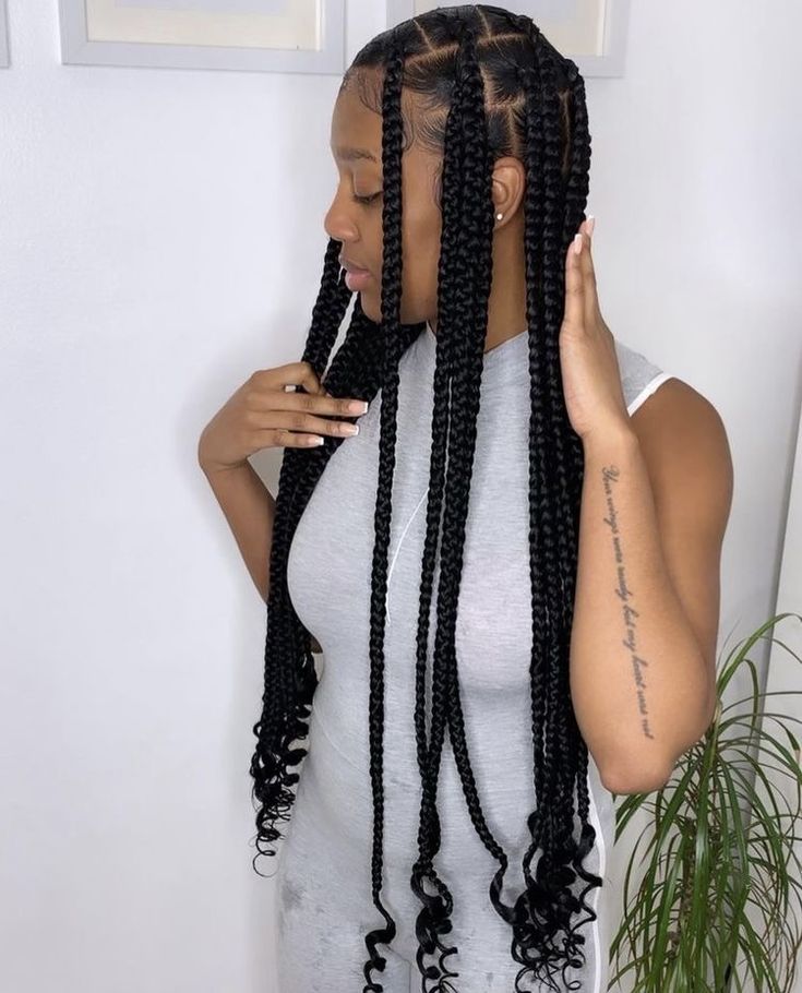 Knotless Braids With Curly Ends, Large Knotless Braids, Flips Hair, Braids With Curly Ends, Large Knotless, Bling Choker, Bach Weekend, Big Box Braids, Big Box Braids Hairstyles