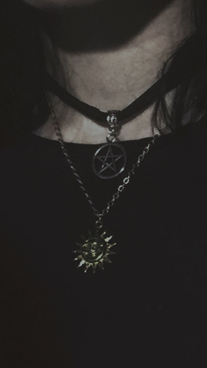 ~ #aesthetic #chain #wicca #pentagram #alternative #style #wish Pentagram Necklace Aesthetic, Pentagram Aesthetic, Wicca Pentagram, Necklace Aesthetic, Pentagram Necklace, Alternative Style, Profile Pictures, Opal Jewelry, Good Luck