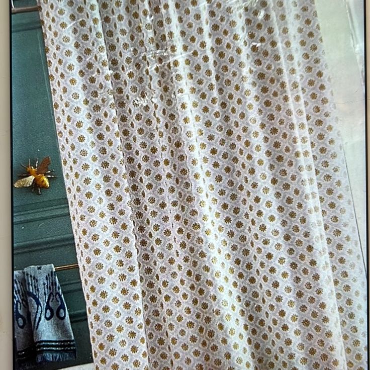 Opal House Shower Curtain 72” X 72” Pink/White/Metallic Gold 100% Cotton Nwot Condition Target Shower Curtain Opalhouse, Pale Pink Shower Curtain, Peach And Brown Shower Curtain, Fun Shower Curtain Pink, Shower Curtain Yellow Overstock, Gold Shower Curtain, Colorful Curtains, Shower Bath, Pink White