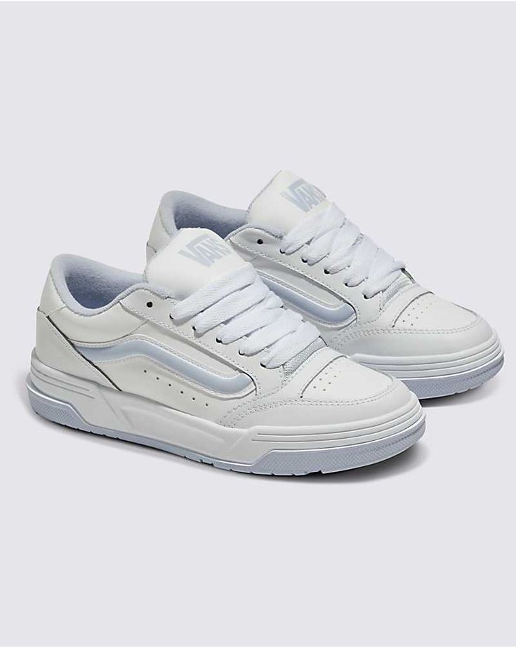 Arsenal Shoes, Cool Sneakers Women, Sidewall Design, Old School Aesthetic, Cute Vans, Pretty Sneakers, Shoes For School, White Shoe, Shoe Wishlist