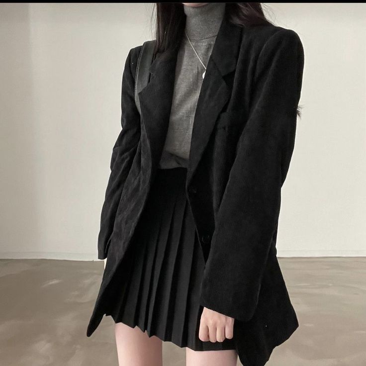 Felix:You took away my happiness, I'll take away yours... . . Felix:*… #fanfiction #Fanfiction #amreading #books #wattpad Acubi Formal Fashion, Turtleneck Outfit Casual, Coat Outfit Winter, Outfit Poses, Black Blazer Outfit, Cute Sweatpants Outfit, Blazer Outfits Casual, Outfit Korean Style, Turtleneck Outfit