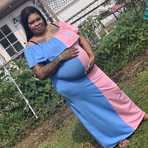 Gender Reveal Dress Black Women, Reveal Outfits, Gender Reveal Outfit, Gender Reveal Dress, Gender Reveal Outfits, Baby Shower Gender Reveal Ideas, Pregnancy Gender Reveal, Pink And Blue Dress, Babies Stuff