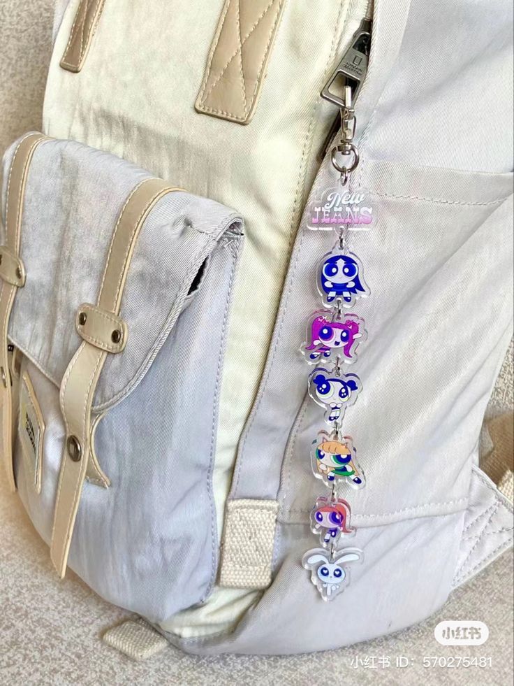 New Jeans Keychain, New Jeans Merch, Small Business Ideas Diy, Newjeans Core, Picnic Cafe, Eevee Cute, Jean Backpack, Kpop Merch, Jeans Bag