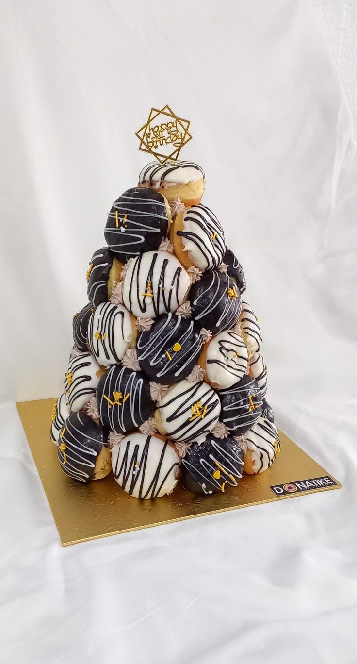 a christmas tree made out of cookies on top of a table