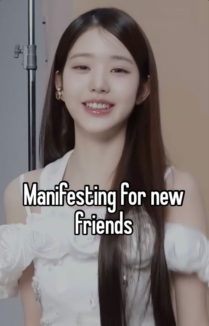 Whisper about Wonyoung Pinterest Friends Whisper, Pinterest Friends, New Friends Meme, Whispers About Fake Friends, Fake Friend Whispers, This Is Me, Friends Whisper, School Whisper, Fake Friendship