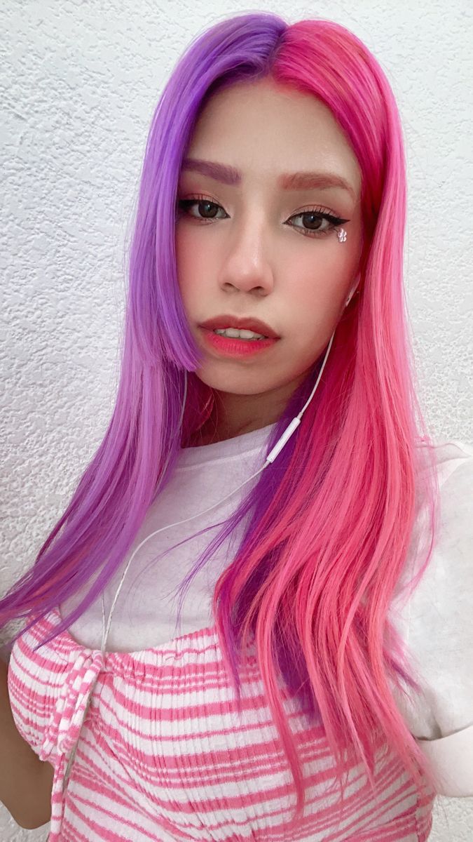 Split Dyed Hair, Split Hair, Pink Wig, Hair Tutorials, Rainbow Hair, Pink And Purple, Perfect Hair, Pink Hair, Hair Tutorial