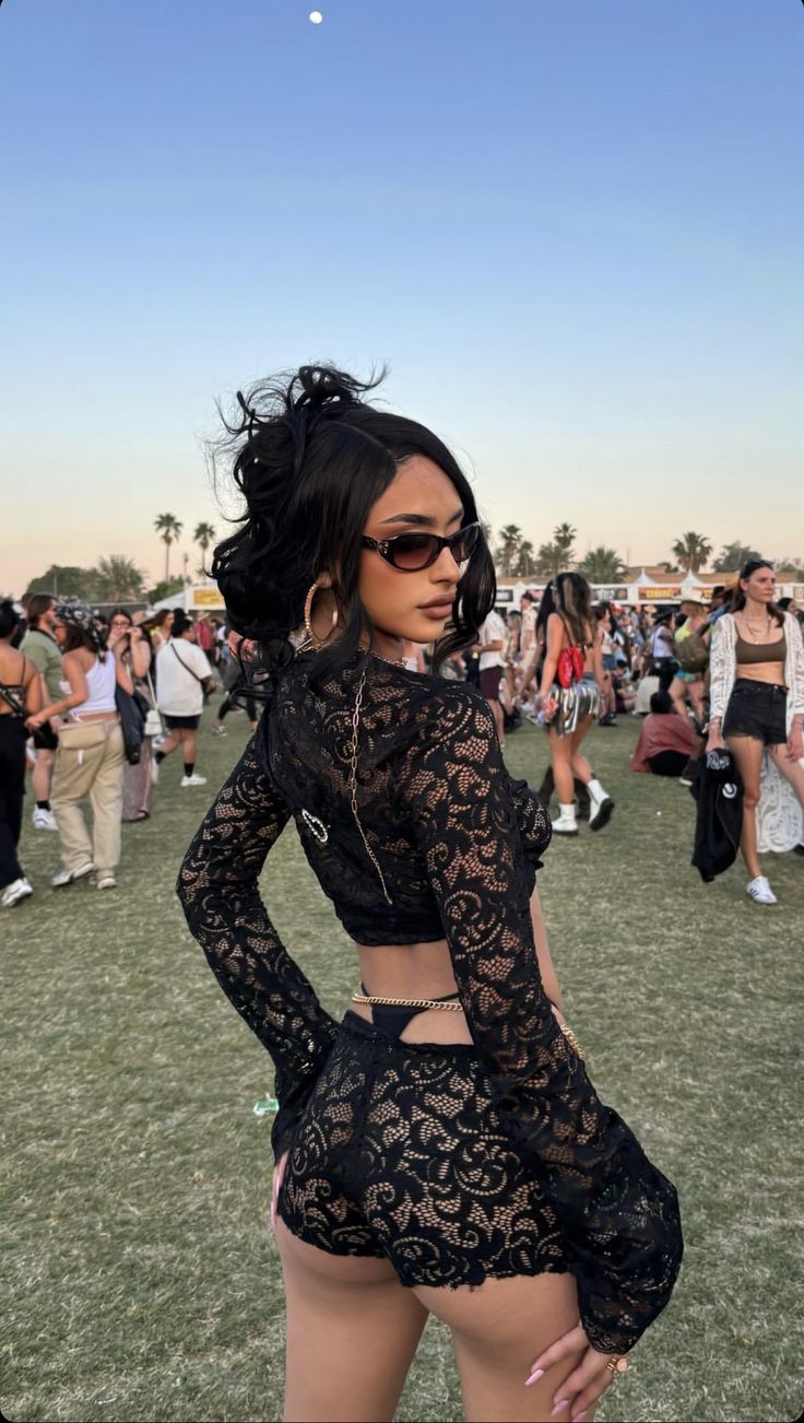 Black Rave Outfits, Coachella Fits, Rave Concert, Rave Fit, Rave Outfits Edc, Edm Festival Outfit, Rave Festival Outfits, Rave Fits, Festival Rave Outfit