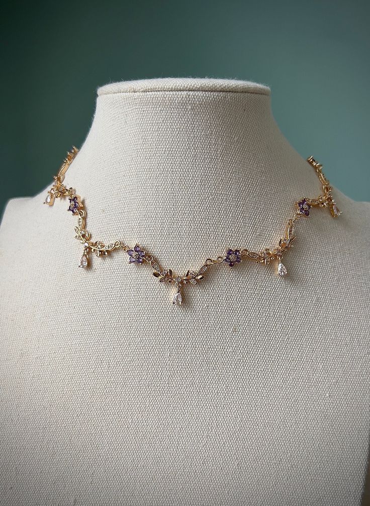 Elegant gold teardrop purple flower choker necklace. A perfect treat yourself gift or a gift for a loved one! Necklace chains are made from 16k gold plated stainless steel. They are anti-allergic, unfading, nickel and lead free. Necklace chain is approx. 35cm with 5cm extending chain. Pendants are made from copper and cubic zirconia  Please do not hesitate to contact me if you have any questions :) *Delivery is not tracked. Option to upgrade to tracked delivery can be done at checkout. Orange Necklace Jewelry, Silver Sculpture, Fantasy Pendant, Jewelry Royal, Flower Choker Necklace, Look Festival, Orange Necklace, Flower Choker, Necklace Elegant