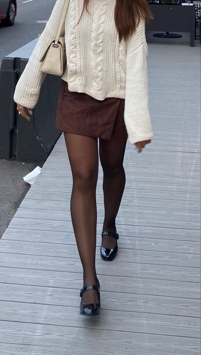 Cold Fall Day Outfit, Stile Blair Waldorf, Adrette Outfits, Thanksgiving Outfit Ideas, What To Wear Fall, Cute Thanksgiving Outfits, Thanksgiving Outfit Women, Fest Outfits, Skirt Outfits Fall