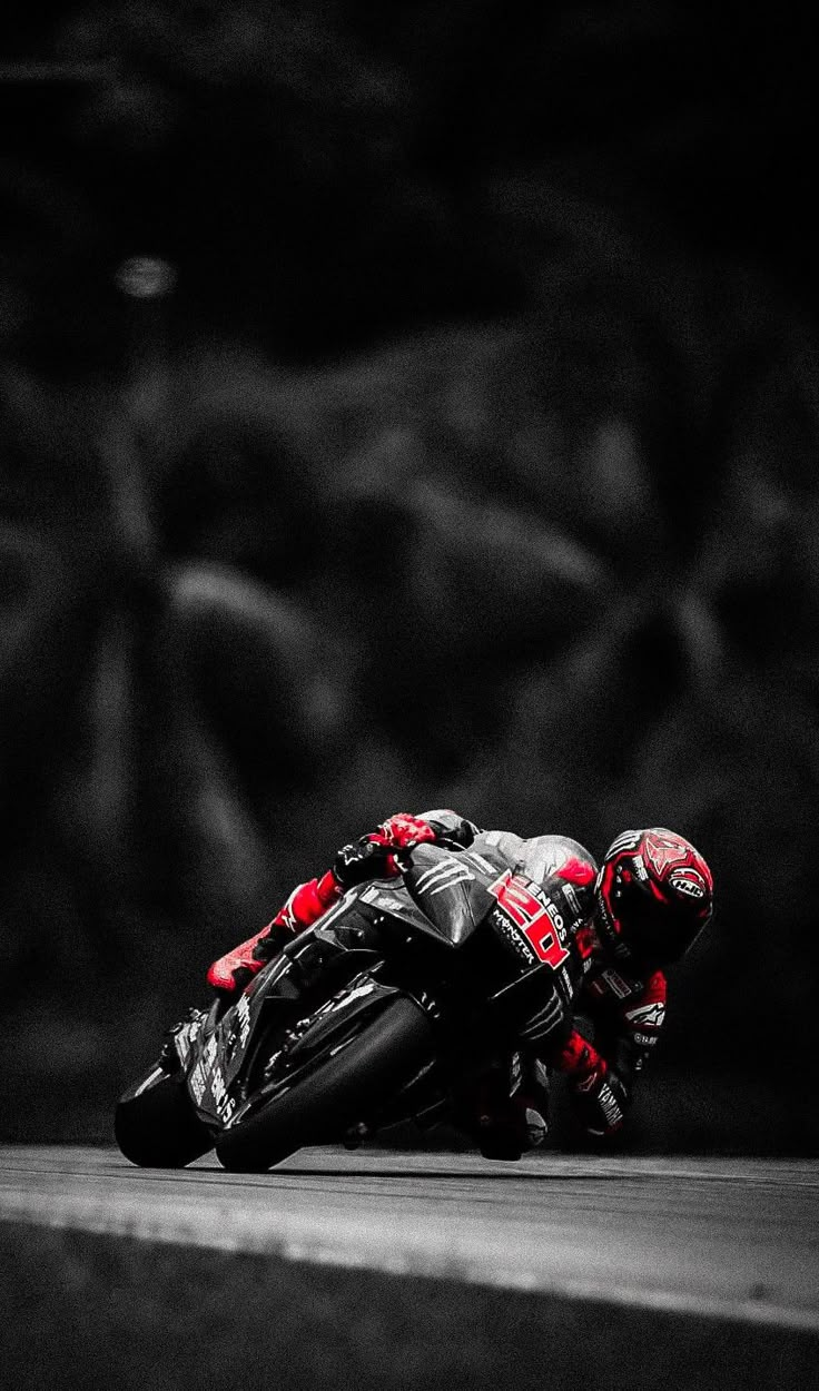 Wallpaper MotoGP Biker Logo Design, Girl Wallpapers For Phone, Aesthetic Bike, Moto Wallpapers, Motogp Rossi, Motorbike Art, Image Moto, Stunt Bike, Bike Pictures