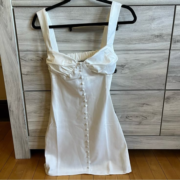 White Satin Peppermayo Dress, Size 2 Perfect For Graduation Or Bridal Nwt, Never Worn Great Quality And Sooo Cute Colorful Graduation Dress, White Short Graduation Dress, White Fall Dress, Short White Graduation Dress, College Graduation Dress, College Grad Dresses, Short Graduation Dress, White Graduation Dress, Peppermayo Dress