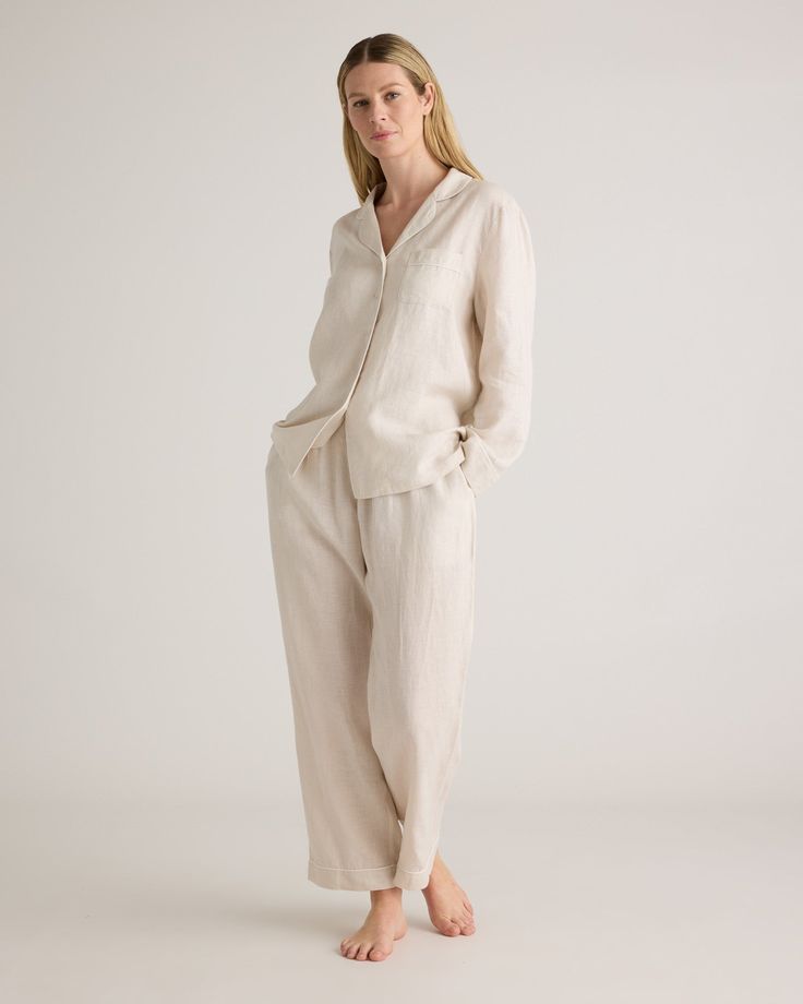 Relaxed, soft, and ultra-comfortable, our 100% European Linen Long Sleeve Pajama Set with Piping is the perfect addition to your loungewear collection. Made from the highest quality linen and sustainably sourced from Europe, these pajamas are lightweight, breathable, and comfortable. Linen is also naturally temperature regulating, so these PJs are perfect 365 days a year. Bonus: our linen fabric is also highly durable, ensuring that these pajamas will last for many seasons to come. Two Piece Sleepwear, Linen Pjs, White Pajama Set, Linen Pants Style, Silk Pajamas Shorts, Bridesmaid Pajama Set, Cotton Pajamas Women, Linen Pajamas, Loungewear Outfits