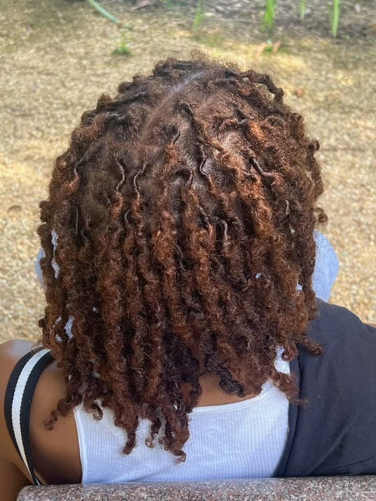 Mixed Hair Locs, Dreads With Highlights, Honey Blond Dread Locks, Patch Dyed Locs, Locs With Beads Men, Dark Brown Dreads Men, Dyed Locs Brown, Brown Dyed Locs Men, Light Brown Locs Men