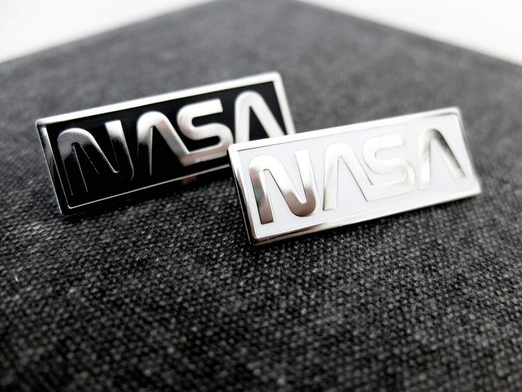 Retrofuturistic NASA Enamel Pin - To The Stars Lapel Pin- Space Exploration & Astronomy Lovers Gift Holographic Pouch, Pins Design, Science Pins, Astronomy Lover, Astronomy Gift, Day Backpacks, Book Locket, Art Science, Stem Science