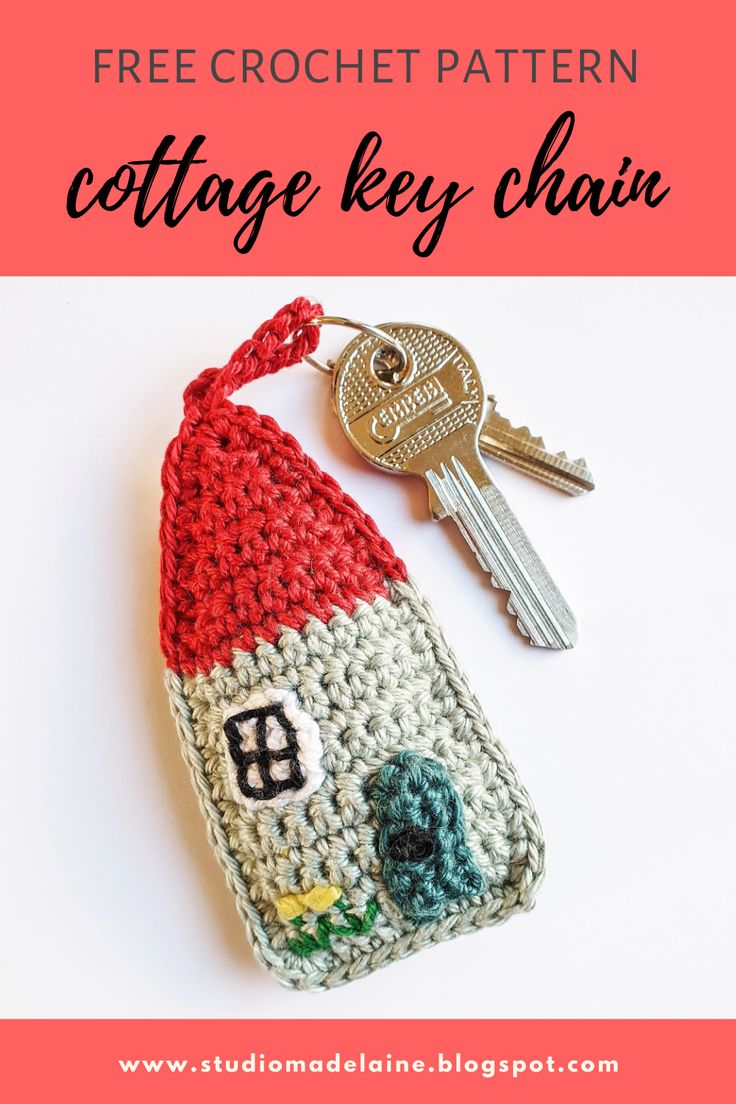 a crocheted key chain with a house on it and the words free crochet pattern cottage key chain