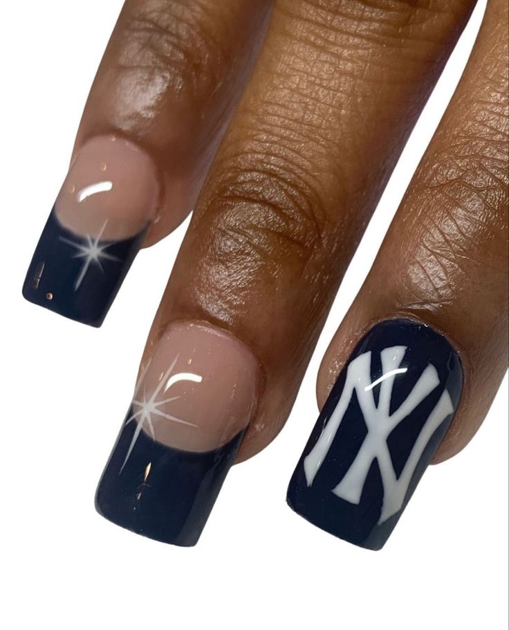 New York Yankees Nails, Yankee Nails, Ny Nails, Nyc Nails, Diy Acrylic Nails, Pretty Aesthetic, Drip Nails, Dope Nail Designs, Aesthetic Picture