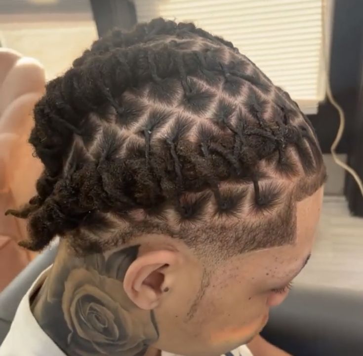 Dreds Locs Short Hair Men, Men’s Locs With Fade, Men Loc Retwist, Locs In A Ponytail Men, Dreadlock Braids, Black Hair Locs, Lox Styles, Men’s Long Loc Hairstyles, Loc Hairstyles For Men