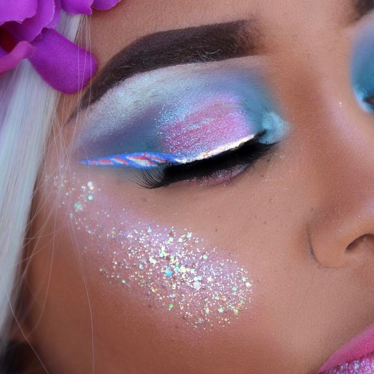 Kissing You, Maquillaje Kylie Jenner, Fantasy Make-up, Festival Makeup Glitter, Galaxy Makeup, Scene Makeup, Wonder Girls, Avant Garde Makeup, Unicorn Makeup