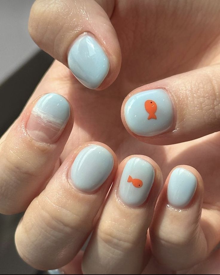 Summer Color Nail Designs, Summer Nails Colors Short, Short Nails Trendy Design, Simple Nail Art For Summer, Summer Nail Art Ideas 2024, Colorful Nail Polish, Quirky Nails Short, Easy Two Color Nail Designs, Trendy Nails Ideas 2024 Summer