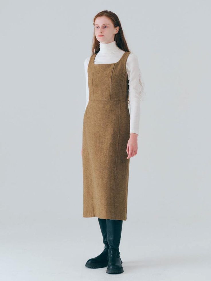 Composition : WOOL 80% NYLON 20%Country of Origin : Republic of Korea Wool Dress, Square Neck, Jumpsuit Dress, Dress Outfits, Composition, Wool, Square, The Originals, Clothes For Women