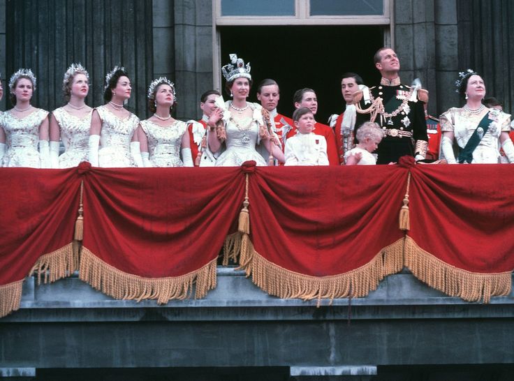 Royal Family On Balcony