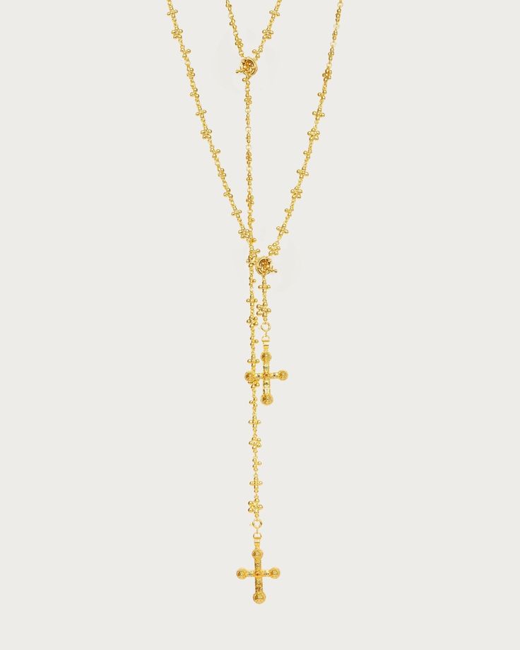 Step into the realm of reinterpreted “Regency” with this unique and captivating necklace – A harmonious blend of artisanal craftsmanship and edgy, street-inspired style, the daisy inspired droplet and cross pendant commands attention and elevates any streetwear moment to a work of fashion and art. Materials: 18k Gold Plated Brass, cubic zirconia Measurements: 680mm/26.8" in length Koleen Diaz × En Route Koleen Diaz, Unrealistic Wishlist, En Route Jewelry, Streetwear Jewelry, Contemporary Necklace, Daisy Bracelet, Daisy Necklace, Cross Chain, Lariat Necklace