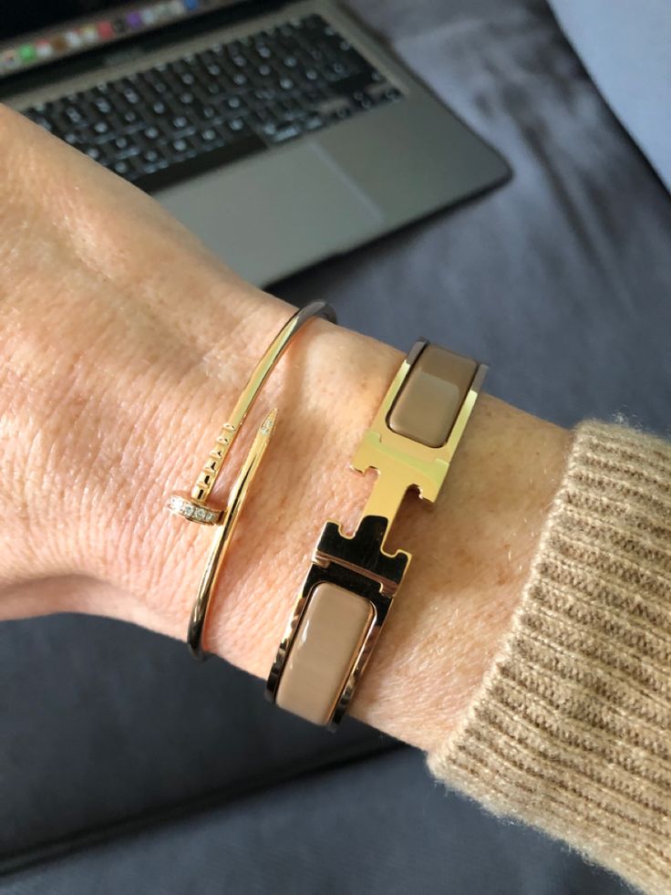 Hermes Bangle Stack, Hermes Bracelet Stack, Hermes H Bracelet, Hermes Bangle, Hermes Bracelet, Luxury Girl, Luxe Jewelry, Jewels Rings, Fancy Jewellery