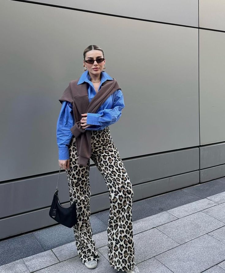 Printed Trousers Outfit, Leopard Pants Outfit, Cheetah Print Outfits, Printed Pants Outfits, Casual Pants For Women, Tube Top And Skirt, Leopard Print Outfits, Leopard Outfits, Animal Print Outfits