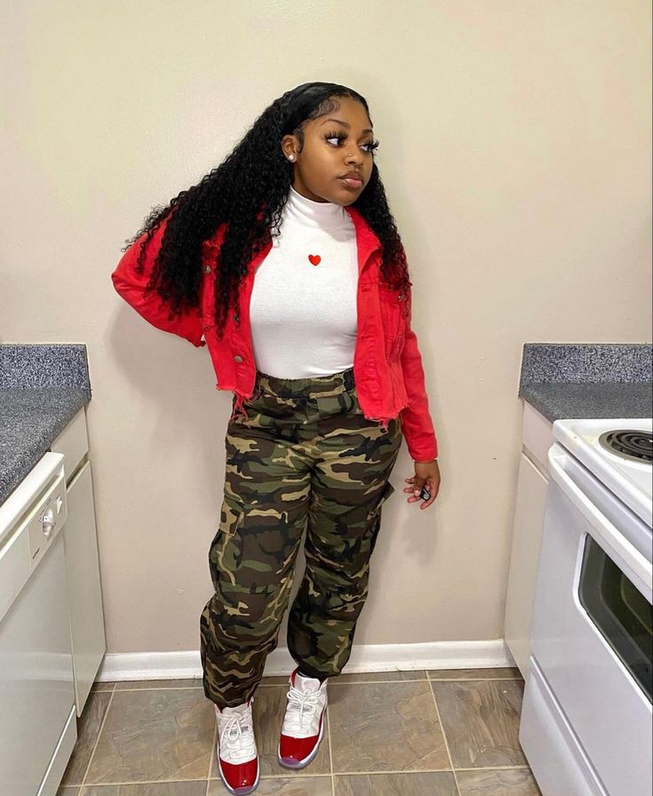 Red Jordan 11 Outfit Women, Highschool Fits, 6th Grade Outfits, Cute Chill Outfits, Red Shoes Outfit, Jordan 11 Outfit, Jordan 11 Outfit Women, Cute Highschool Outfits, Cute Birthday Outfits