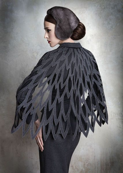 oakcat: Yulia Yanina - Couture - Fall-winter 2013-2014 at KG Details in Fashion Yanina Couture, Bird Costume, Body Adornment, Fantasy Fashion, Mode Inspiration, Larp, Lady Gaga, Fashion Details, Costume Design