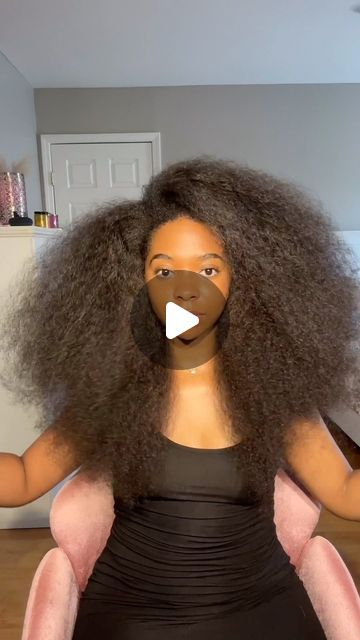 Adri | This is my real hair now and you can’t convince me otherwise loll 😅��😏 @betterlength 

The best part about purchasing your exact curl texture... | Instagram Curly Perm Afro Hair, Blow Dry Curls Black Hair, Big Curly Hair Black Women, Blowout On Curly Hair, Afro Blowout, Long Coily Hair, Raw Indian Curly Hair, 4c Blowout Hairstyles, Long Afro Hair