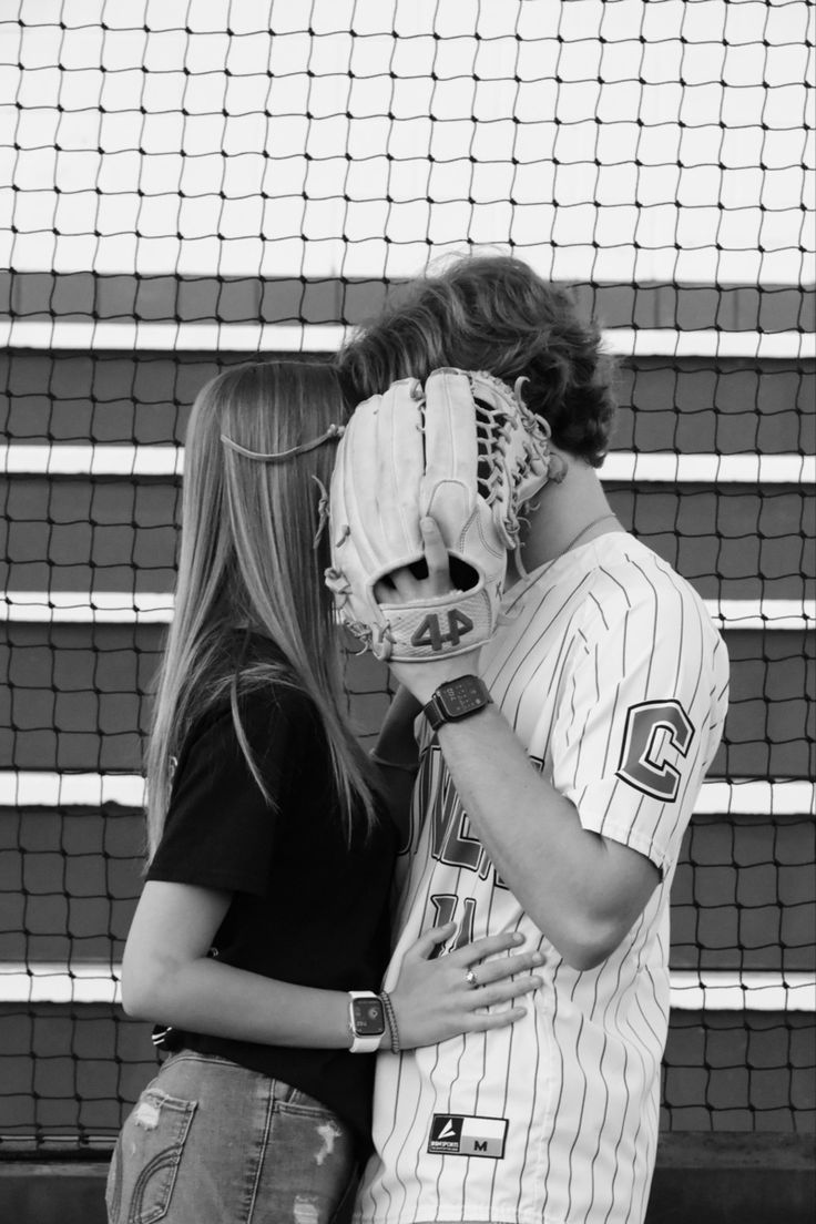 Couple photo ideas 
Couple poses
Couple goals
Baseball couple photos
Baseball poses
Baseball photos Baseball Couples, Country Couple Pictures, Couples Stuff, Country Relationship Goals, Cute Country Couples, Baseball Wedding, Sports Couples, Gift Basket Ideas For Couples, Country Couples