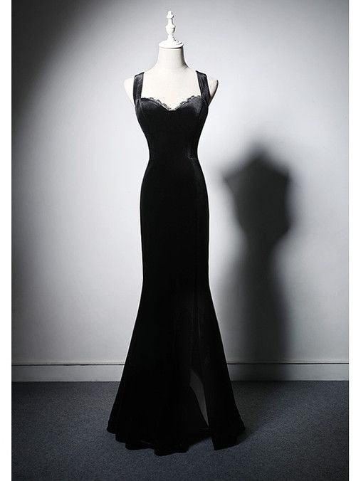 Short Goth Wedding Dress, Black Velvet Mermaid Dress, Black Slip Dress Prom, Black Lace Dress Prom, Long Black Dress Goth, Glamorous Velvet Evening Dress With Fitted Bodice, Fitted Velvet Gown For Prom Season, Fitted Velvet Floor-length Evening Dress, Velvet Prom Gown For Prom Season