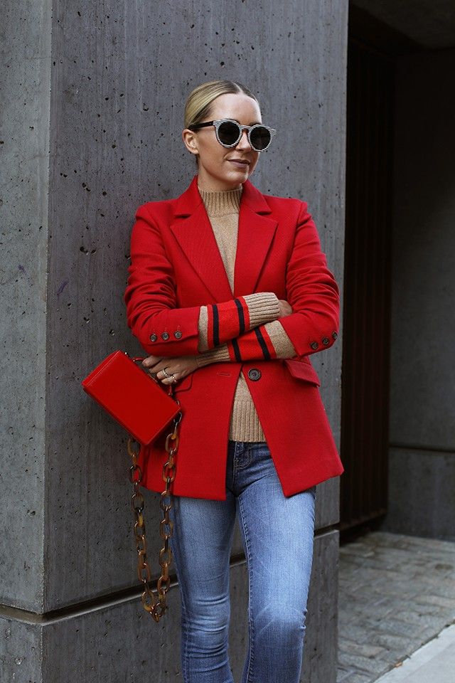 Blazer Inspiration, Red Blazer Outfit, Red Jackets, Blazer Street Style, Blair Eadie, Style Rut, Random Fashion, Atlantic Pacific, Tamara Mellon