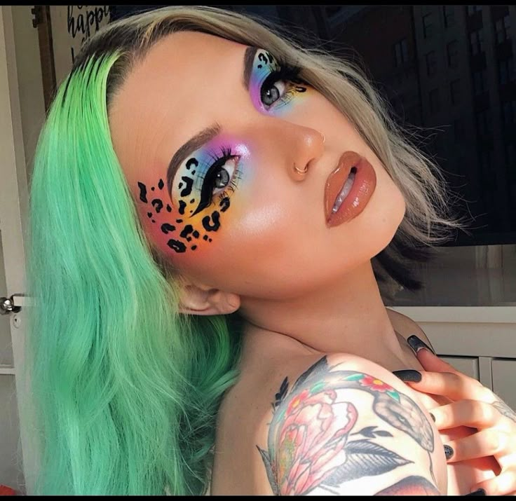 Cheetah Makeup, Vampire Bride, Pride Makeup, Face Paint Makeup, Face Art Makeup, Rave Makeup, Rainbow Makeup, Halloween Makeup Inspiration, Eye Makeup Pictures