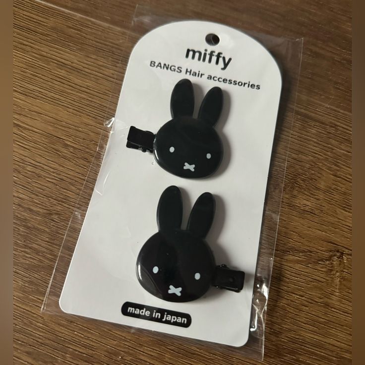 Miffy-Imported (Nwt) 2 Black Hair Clips! Imported Directly From Japan! Super Cute Slid On Style Barrettes. For Adults Or Children! 2 Inches Tall. Bundle & Save $$ Price Is Firm Not Accepting Offers Thank You For Looking! No Trades Please. Packages Ship Daily Mon.-Fri., Sometimes On Saturdays. Please Be Patient As My Post Office Is Sometimes Slow Gigi Core, Miffy Stuff, Miffy Party, Tall Hair, Denim Headband, Alice Headband, Plaid Headband, Black Hair Clips, Daiso Japan